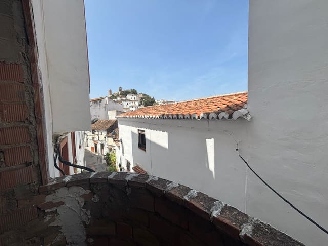 Casa de 2 habitaciones en Casares en venta - 75.000 € (Ref: 9499970)