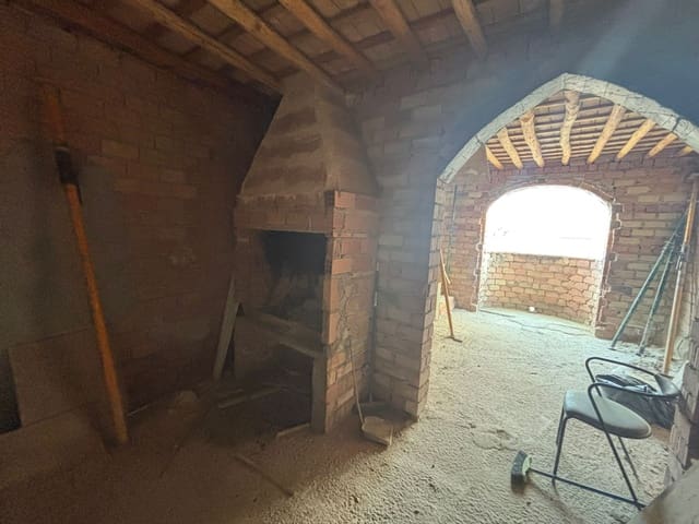 Casa de 2 habitaciones en Casares en venta - 75.000 € (Ref: 9499970)