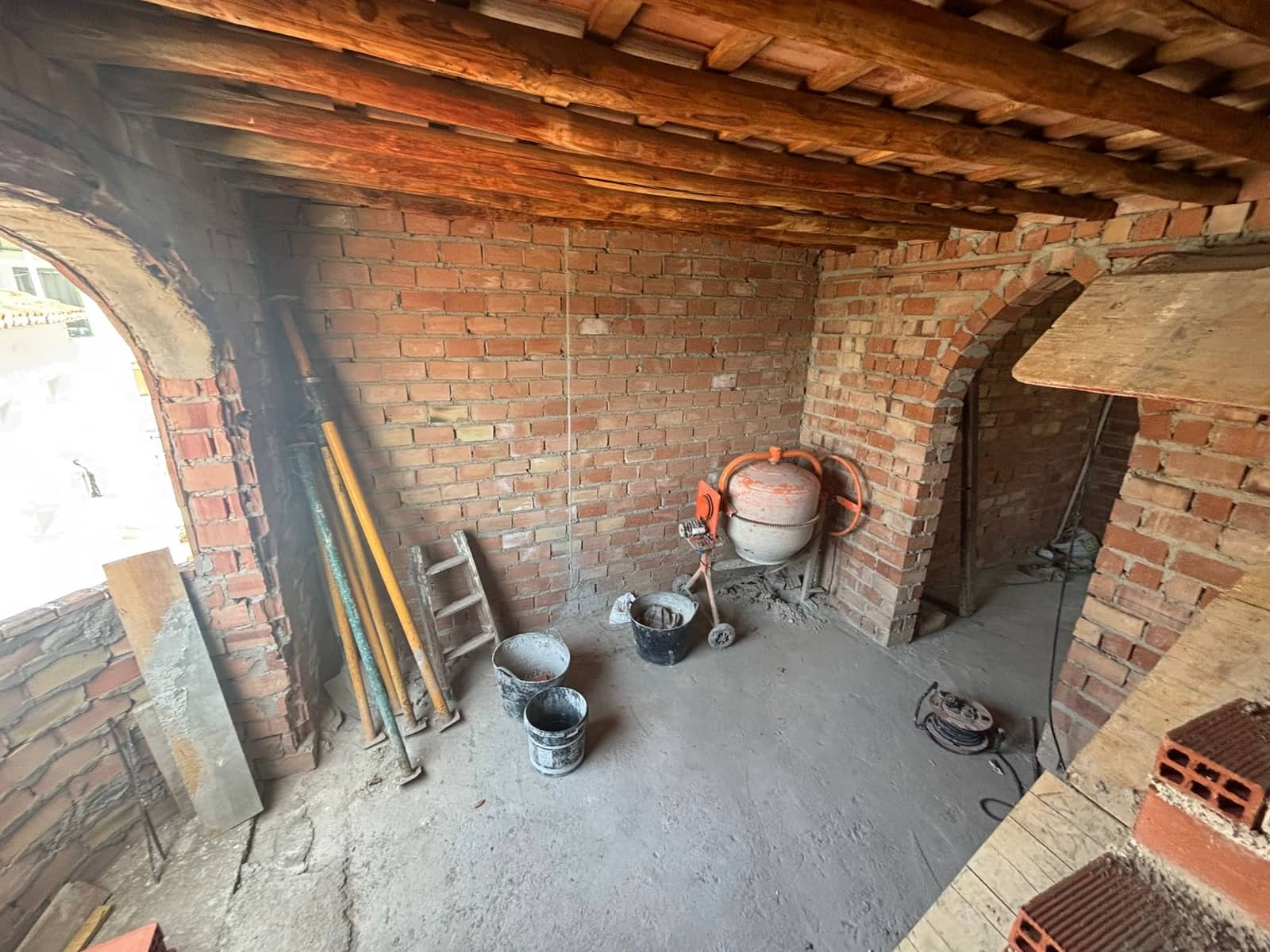 Casa de 2 habitaciones en Casares en venta - 75.000 € (Ref: 9499970)