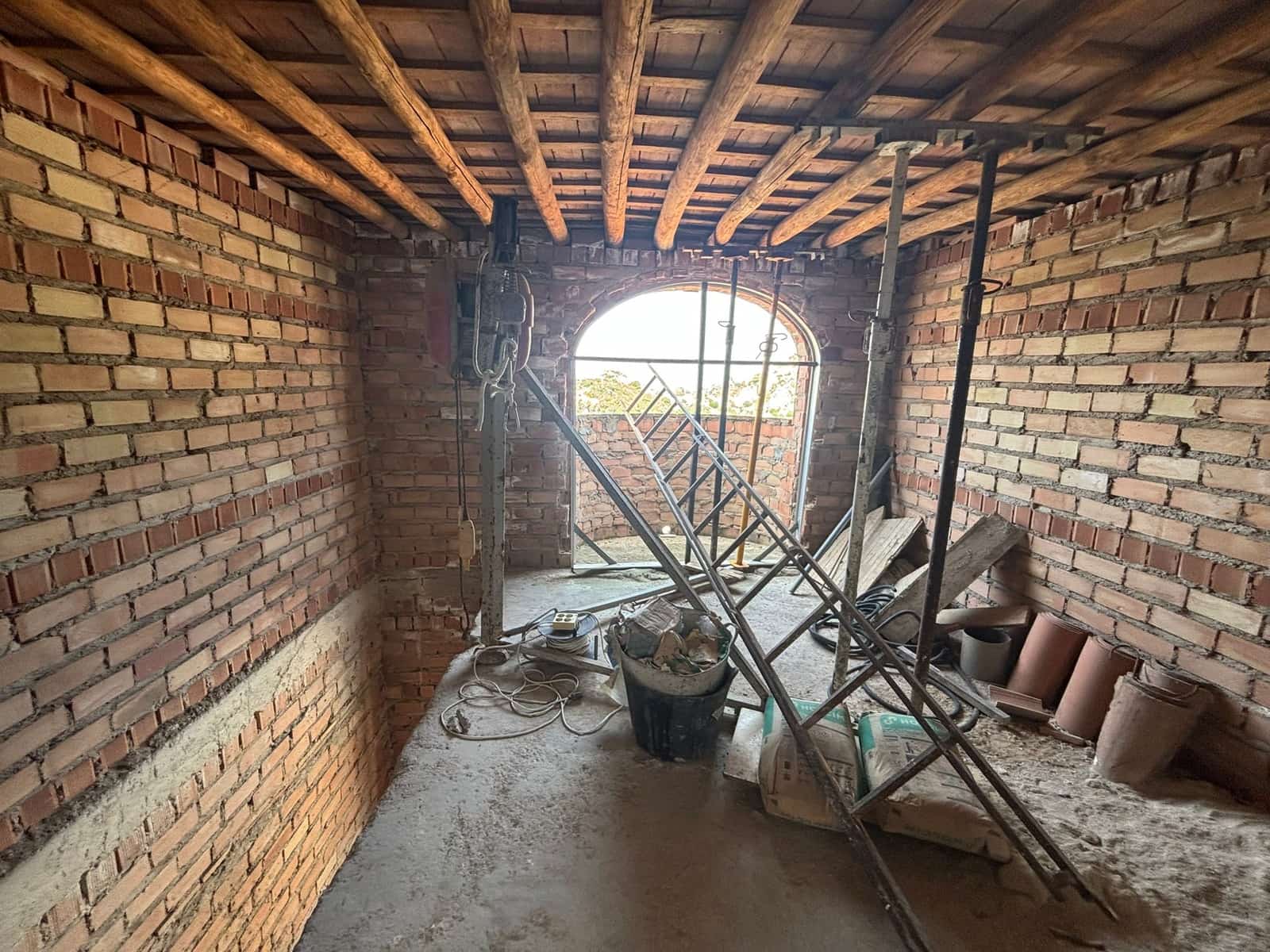 Casa de 2 habitaciones en Casares en venta - 75.000 € (Ref: 9499970)