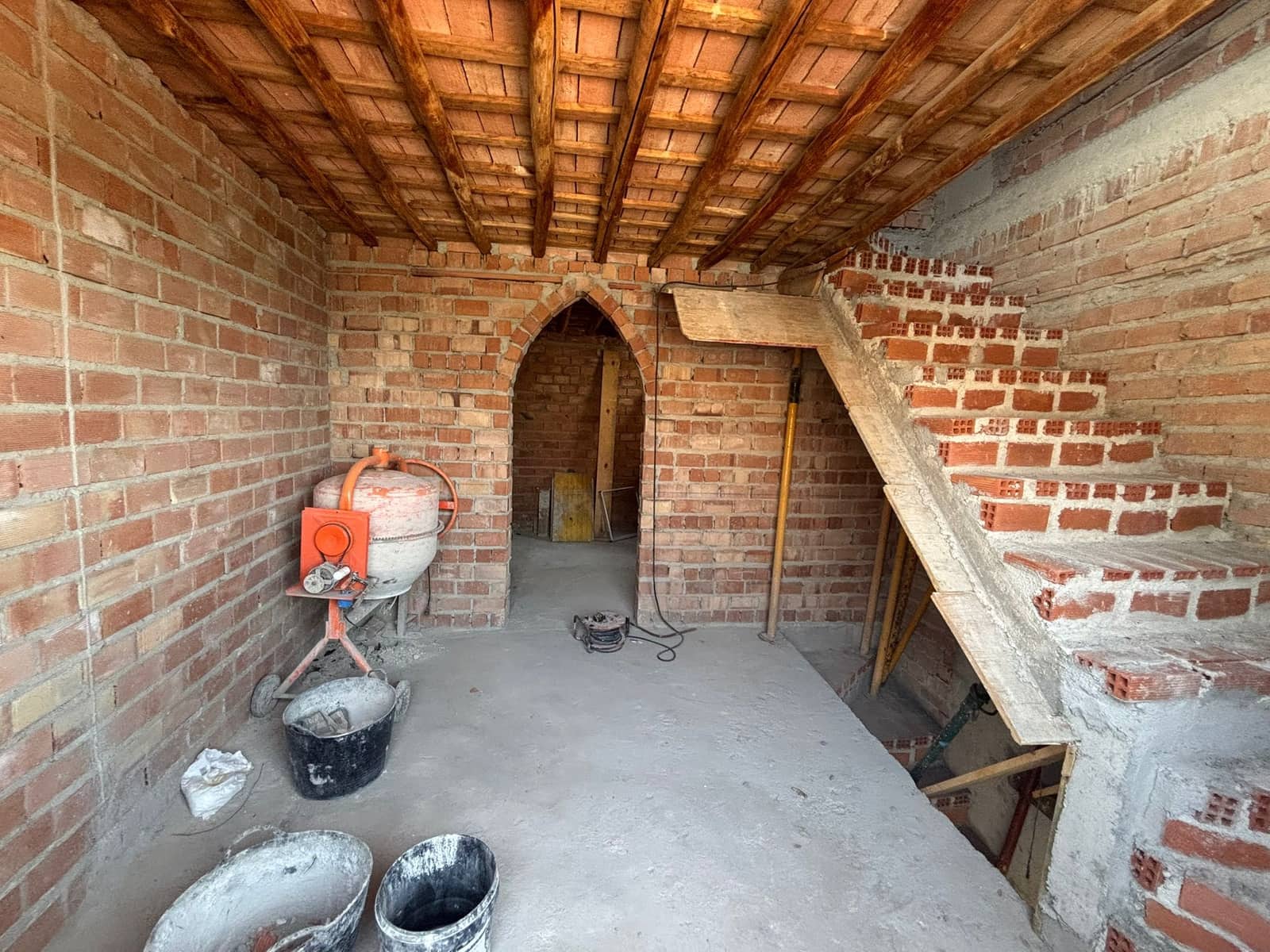 Casa de 2 habitaciones en Casares en venta - 75.000 € (Ref: 9499970)