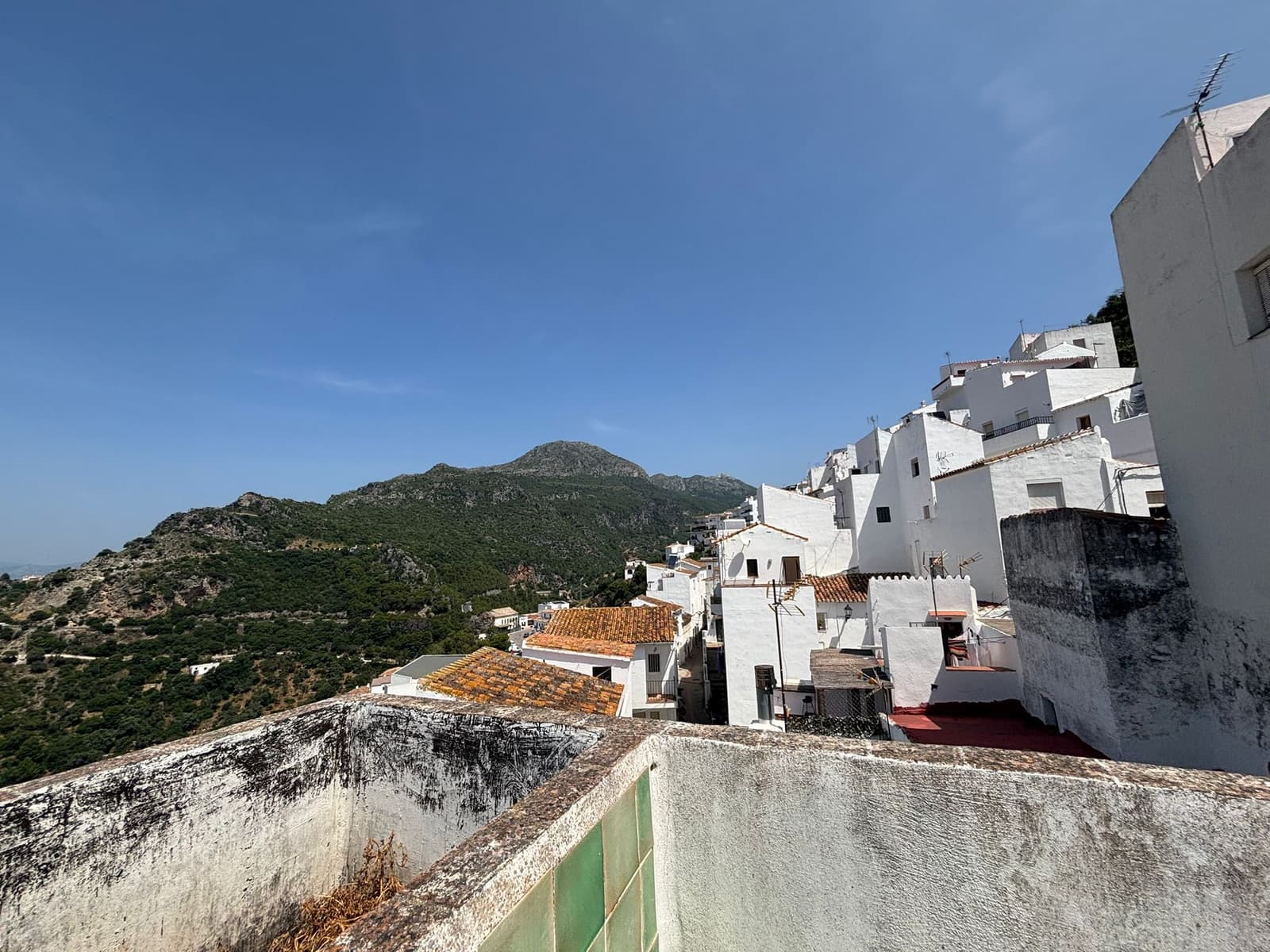 Casa de 2 habitaciones en Casares en venta - 75.000 € (Ref: 9499970)