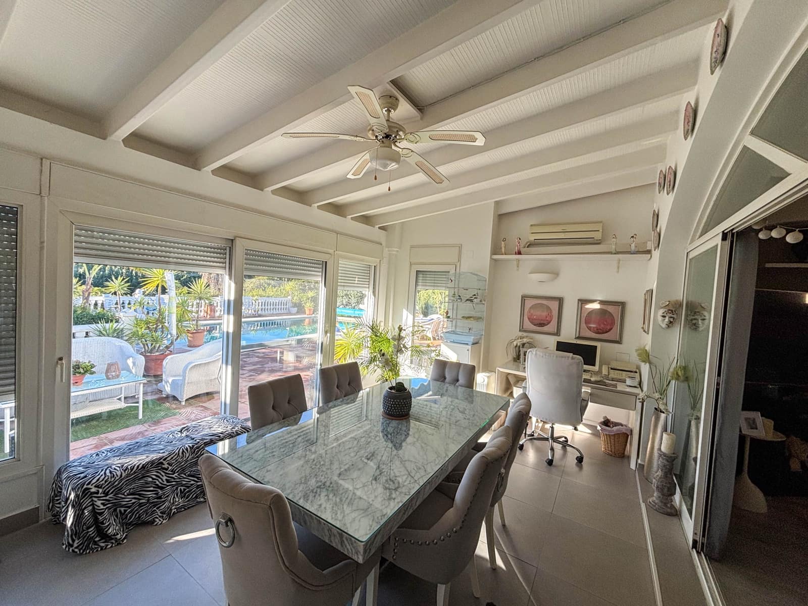 3 quarto Quinta/Casa Rural para venda em Estepona com piscina garagem - 878 000 € (Ref: 9536256)