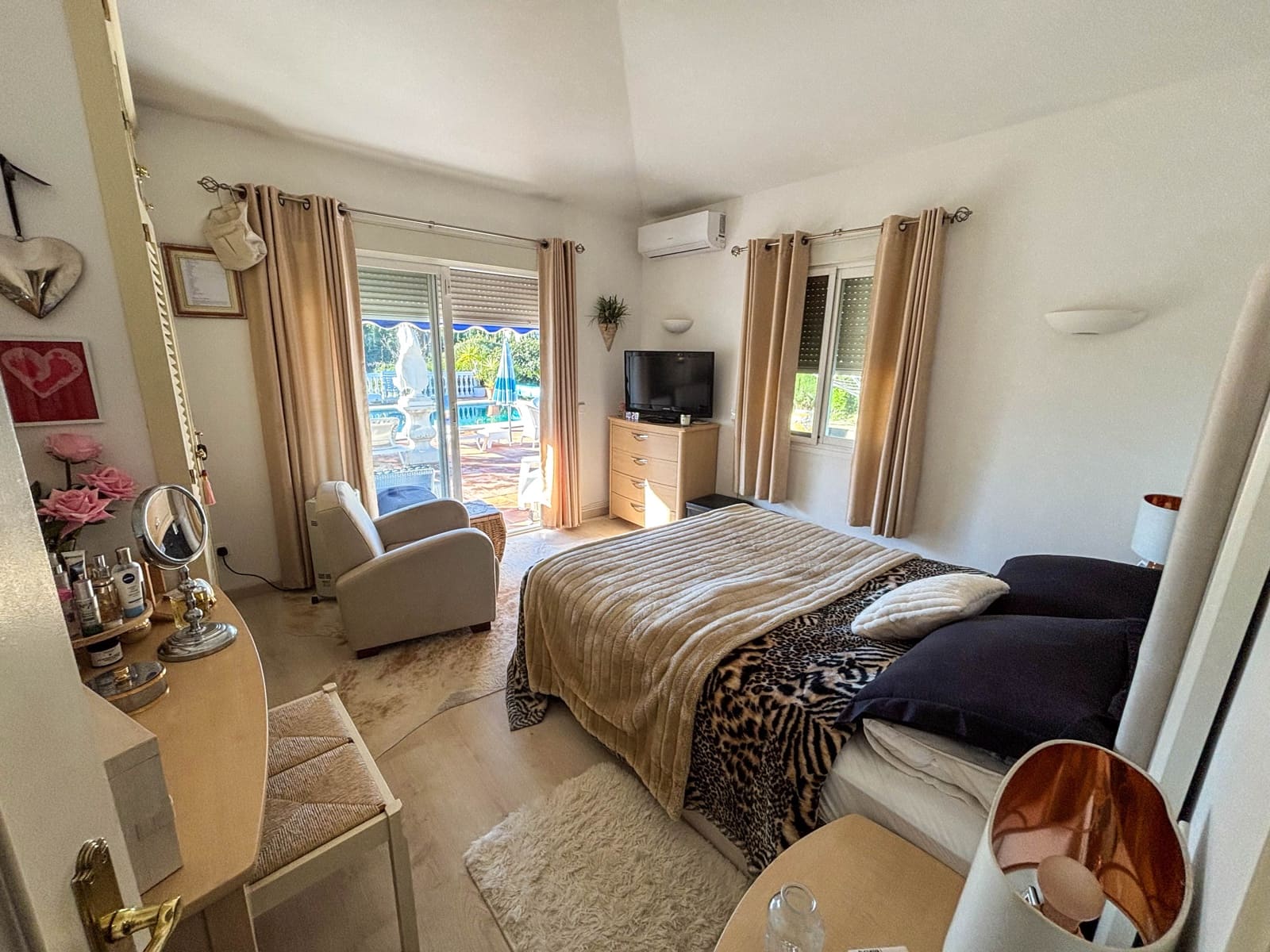 3 quarto Quinta/Casa Rural para venda em Estepona com piscina garagem - 878 000 € (Ref: 9536256)