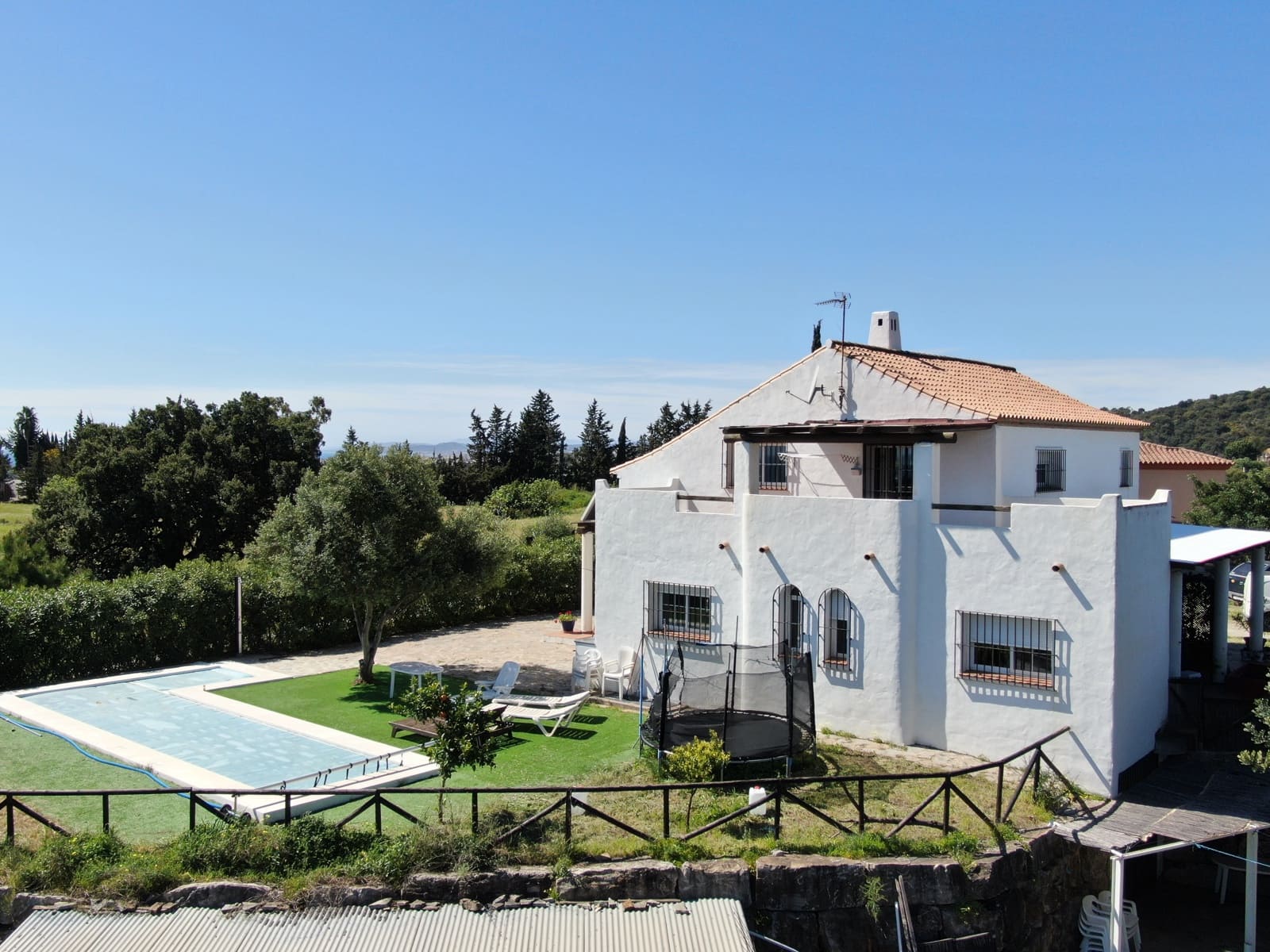 4 slaapkamer Finca/Landhuis te koop in Estepona met zwembad garage - € 1.300.000 (Ref: 9700142)