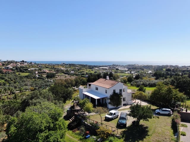 4 slaapkamer Finca/Landhuis te koop in Estepona met zwembad garage - € 1.300.000 (Ref: 9700142)