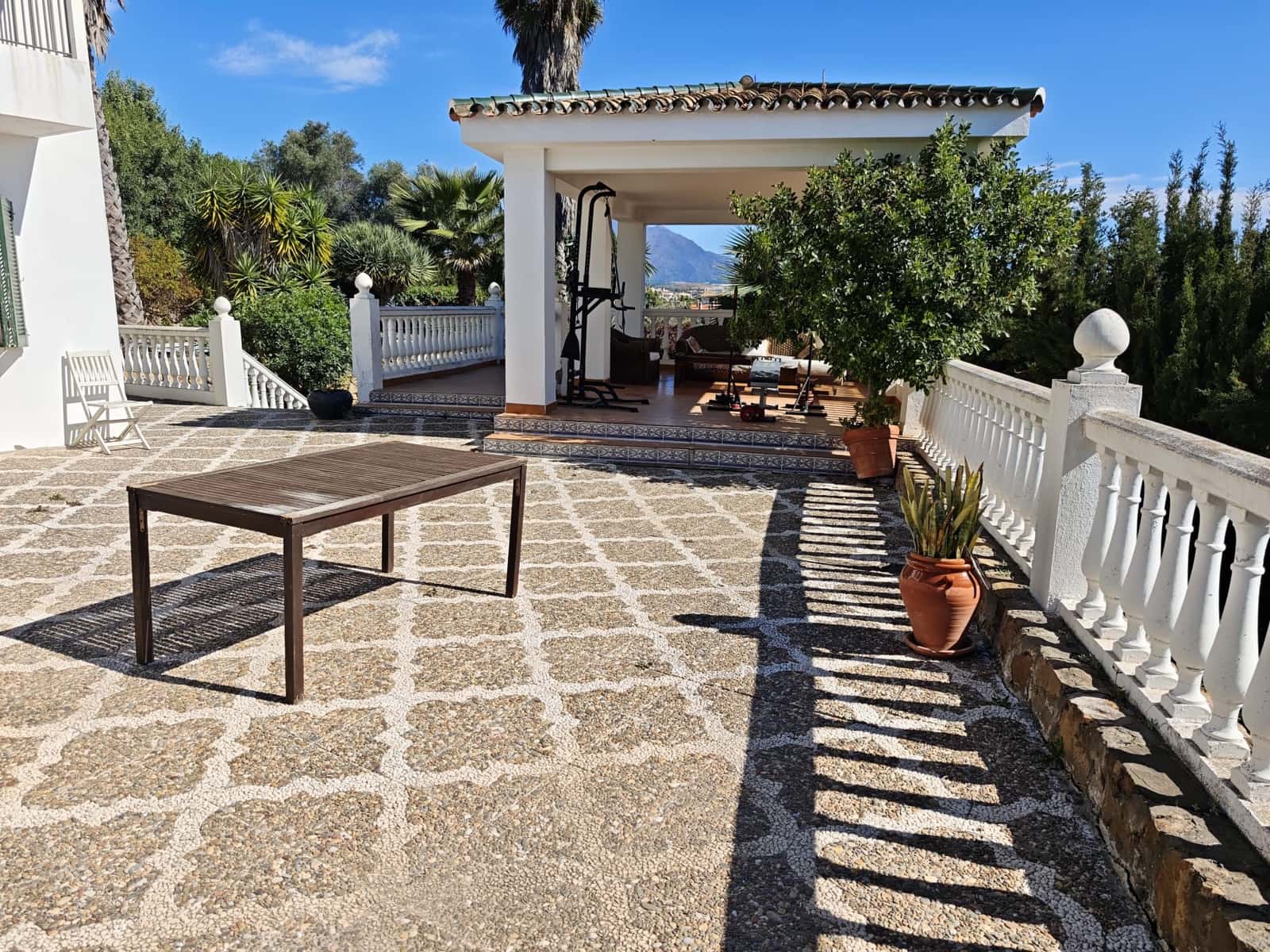 4 slaapkamer Huis te koop in Manilva met zwembad garage - € 1.750.000 (Ref: 9752376)