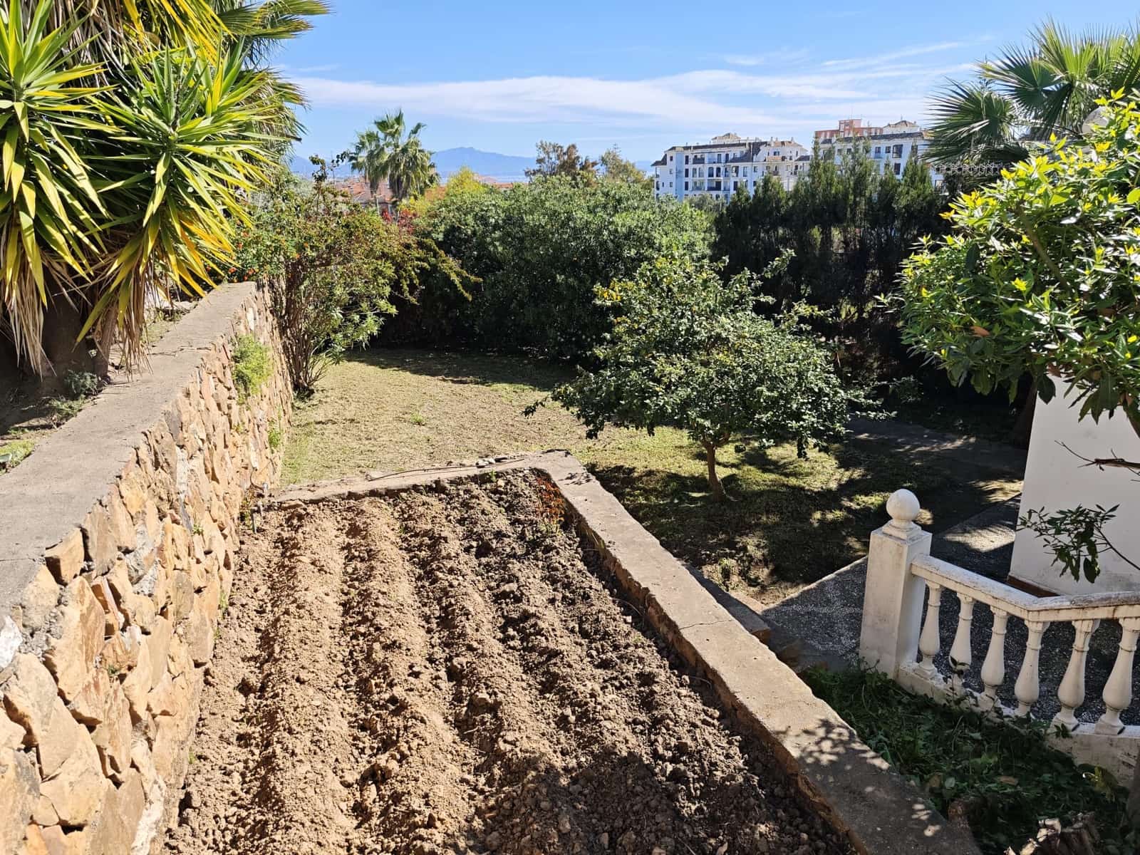 4 slaapkamer Huis te koop in Manilva met zwembad garage - € 1.750.000 (Ref: 9752376)