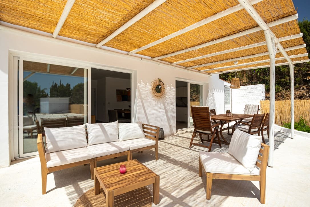 3 chambre Finca/Maison de Campagne à vendre à Estepona avec piscine garage - 875 000 € (Ref: 9779087)