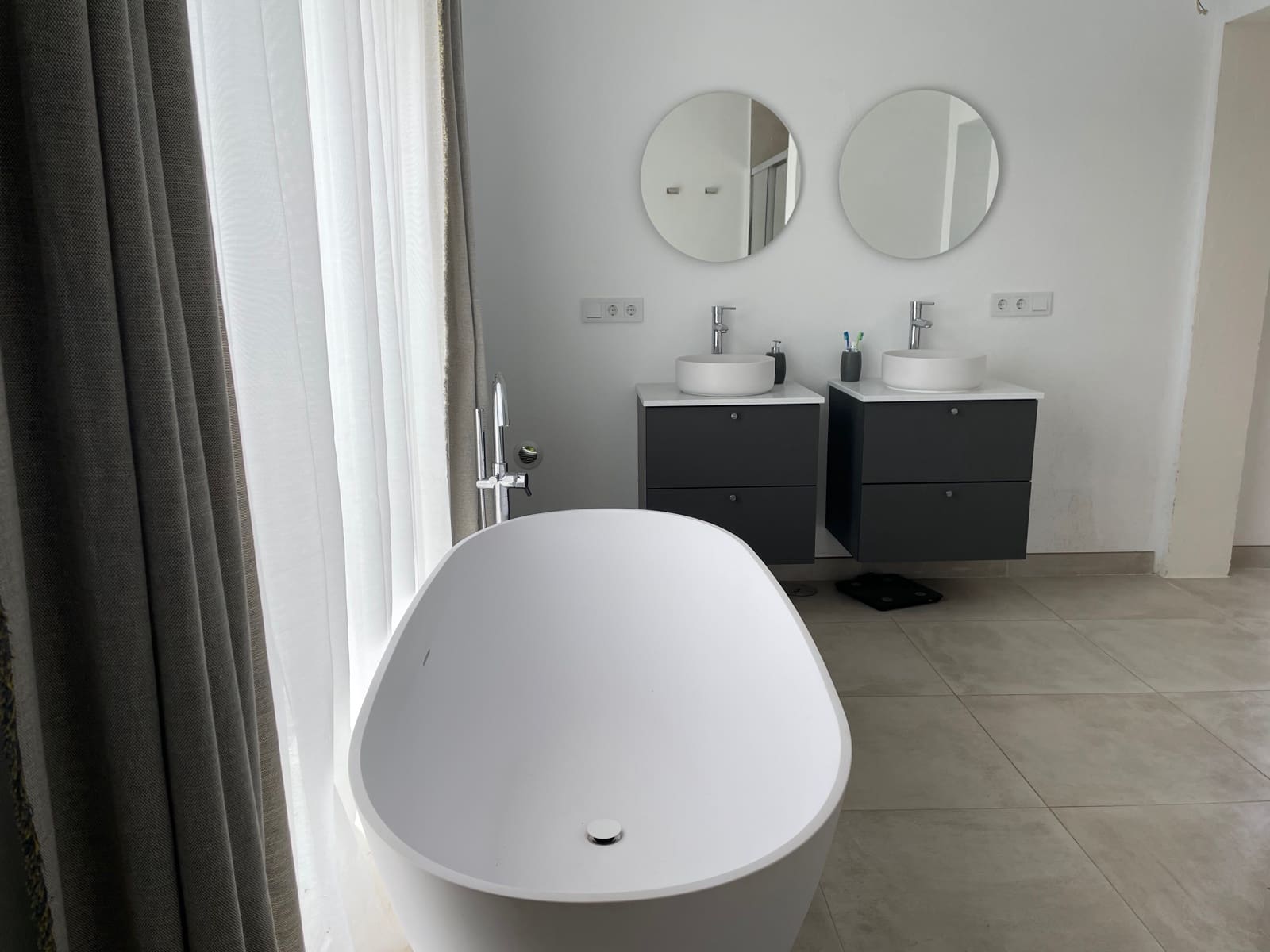 3 chambre Finca/Maison de Campagne à vendre à Estepona avec piscine garage - 875 000 € (Ref: 9779087)