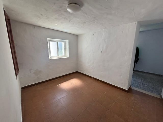 3 Zimmer Haus zu verkaufen in Casares - 160.000 € (Ref: 9827443)