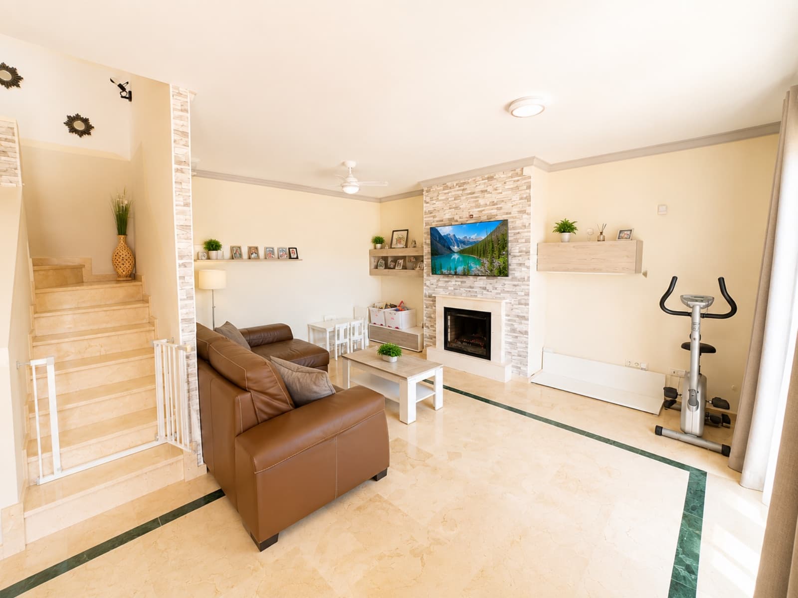 3 soverom Hus til salgs i Casares med garasje - € 380 000 (Ref: 9865997)