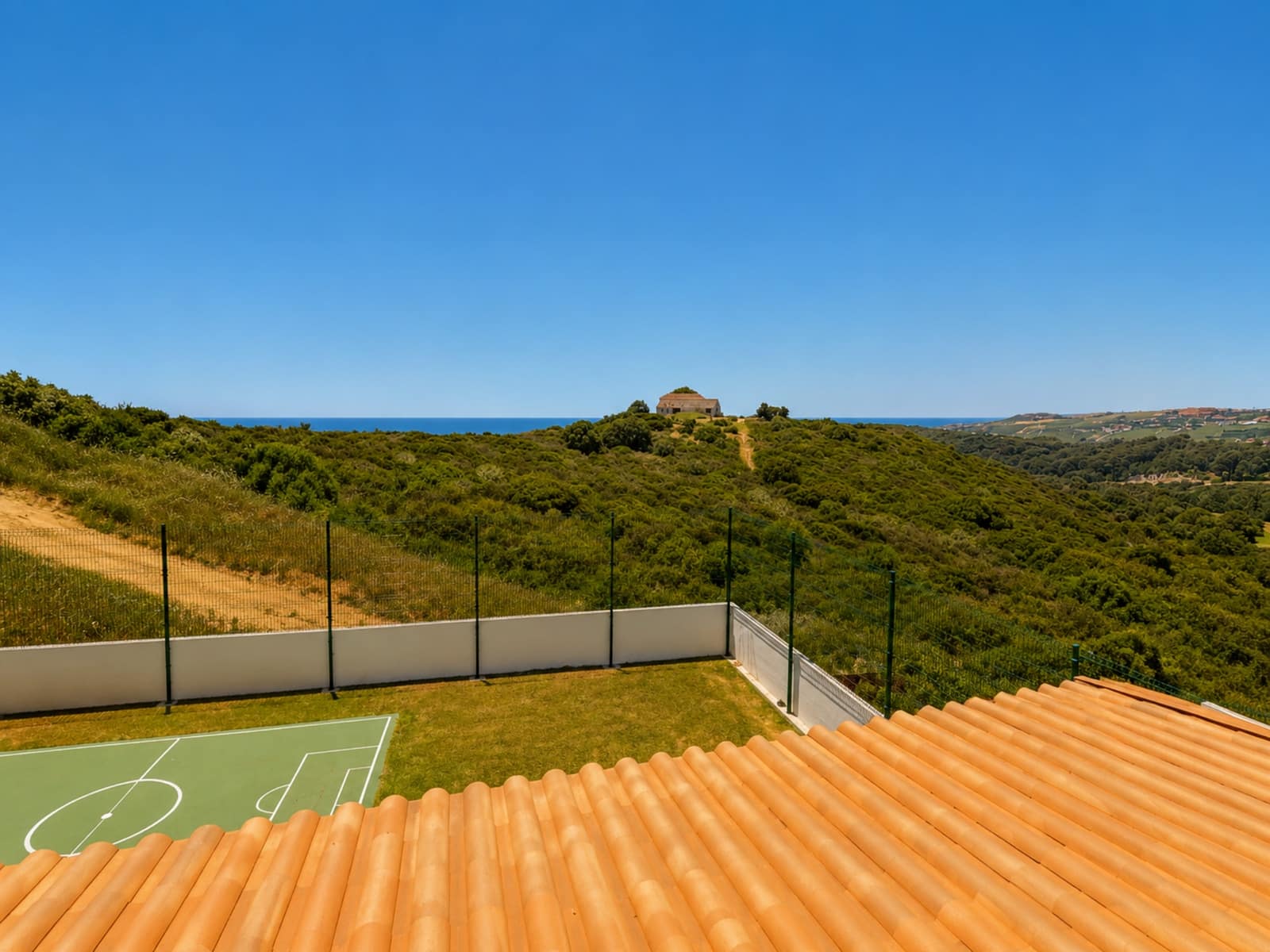 3 chambre Villa/Maison Semi-Mitoyenne à vendre à Casares avec piscine garage - 479 000 € (Ref: 9893033)