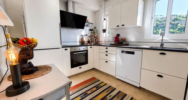 Haus zu verkaufen in Casares mit Garage - 340.000 € (Ref: 9913681)