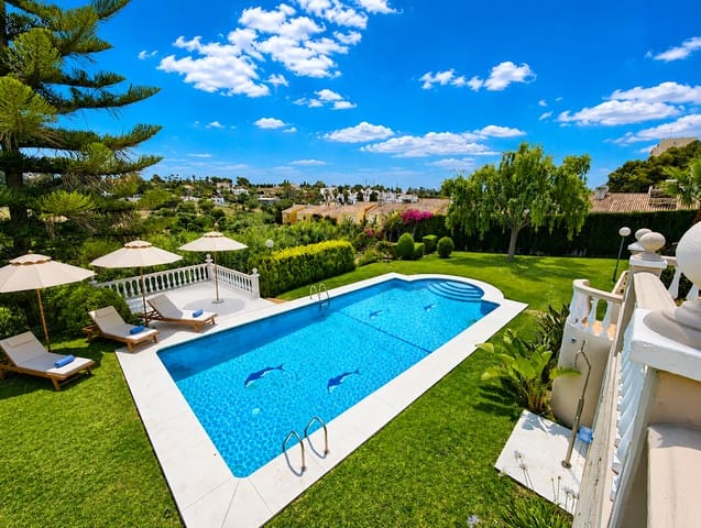 5 slaapkamer Finca/Landhuis te koop in Estepona met zwembad garage - € 1.600.000 (Ref: 9948597)