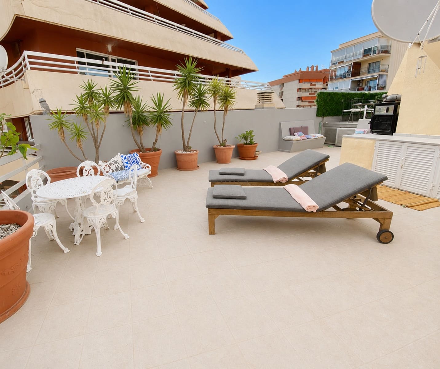 3 chambre Appartement de Plage à vendre à Marbella avec piscine garage - 1 690 000 € (Ref: 9956091)