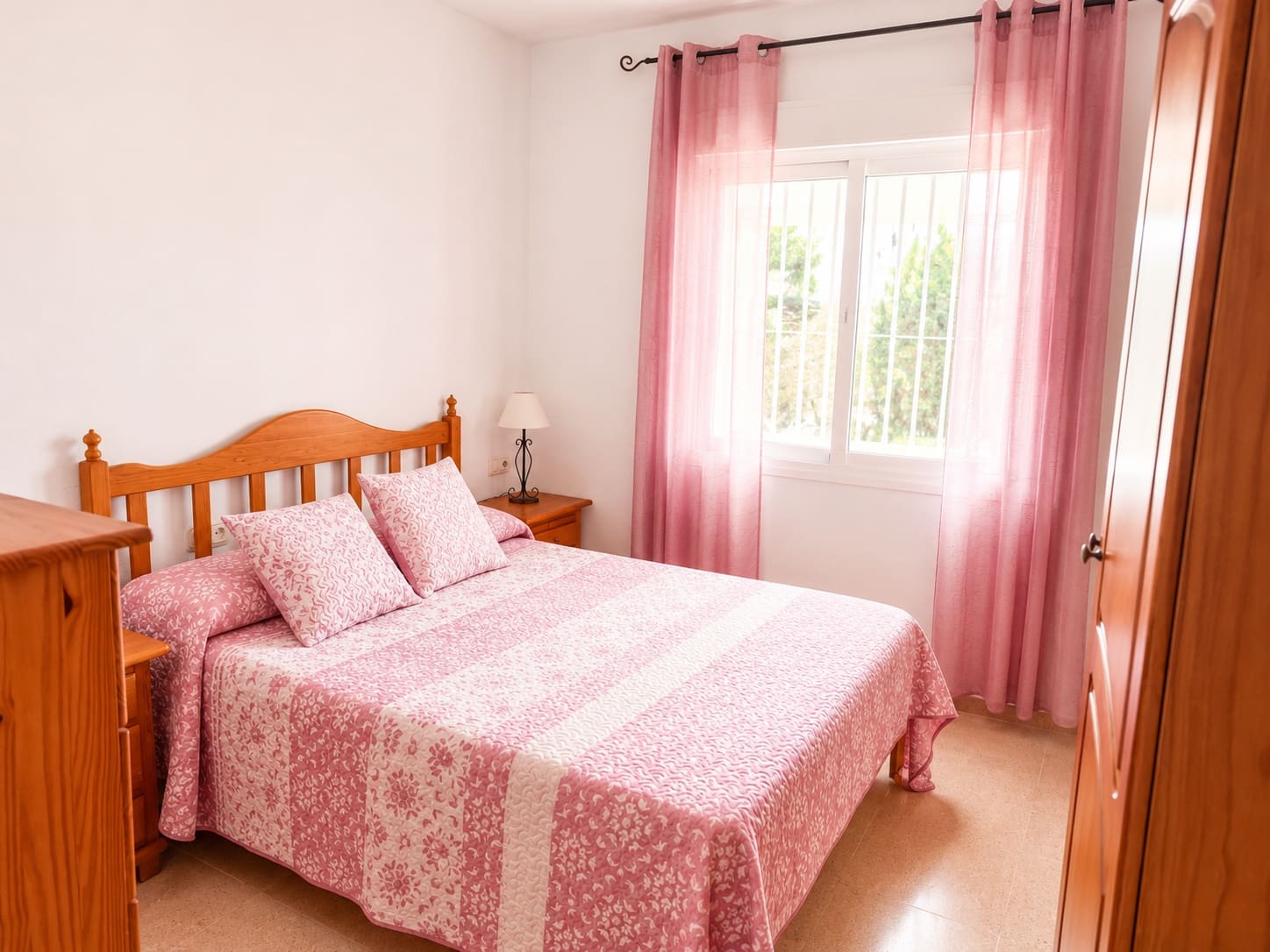 6 bedroom Finca/Country House for sale in Estepona with pool garage - € 900,000 (Ref: 9968405)
