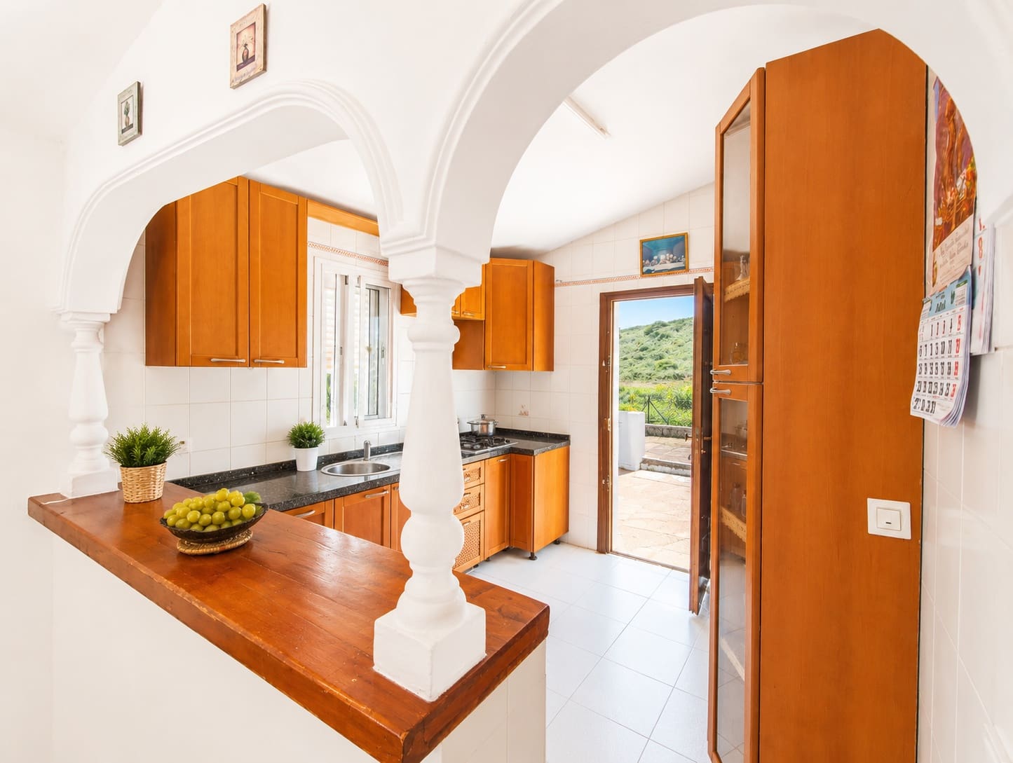 6 bedroom Finca/Country House for sale in Estepona with pool garage - € 900,000 (Ref: 9968405)