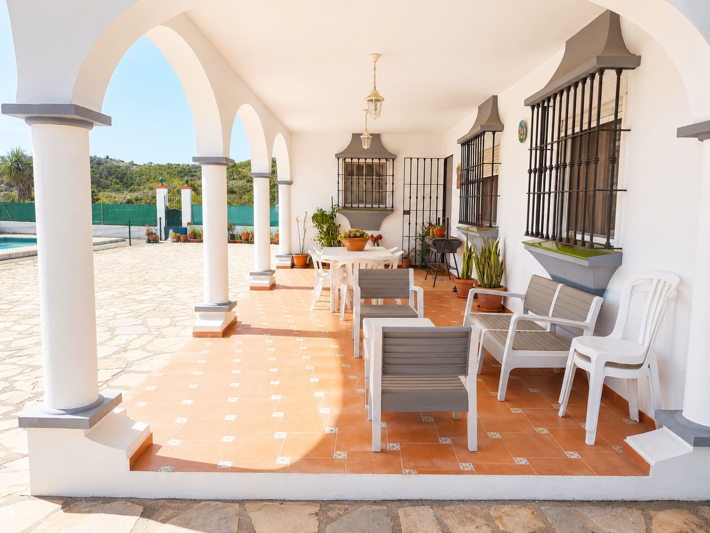 6 bedroom Finca/Country House for sale in Estepona with pool garage - € 900,000 (Ref: 9968405)