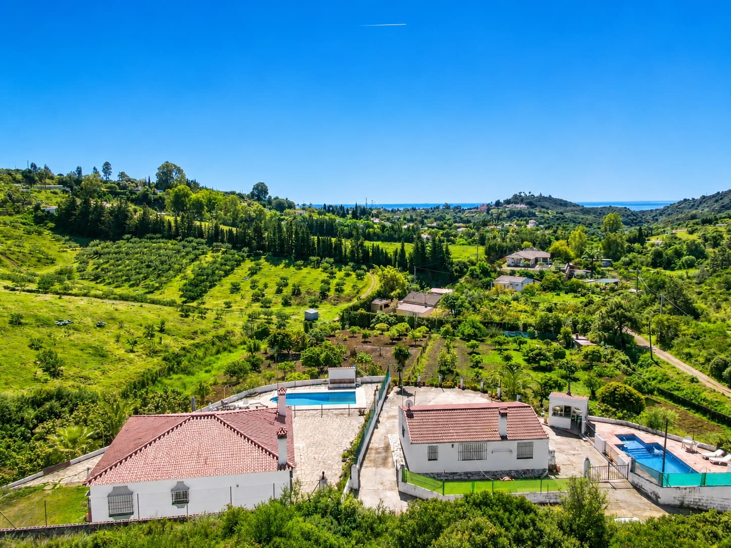 6 bedroom Finca/Country House for sale in Estepona with pool garage - € 900,000 (Ref: 9968405)
