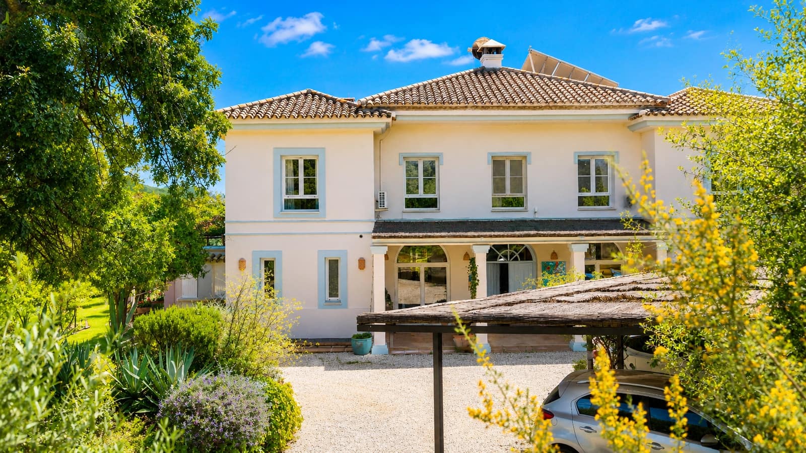 8 bedroom Finca/Country House for sale in Gaucin with pool garage - € 2,490,000 (Ref: 9974261)