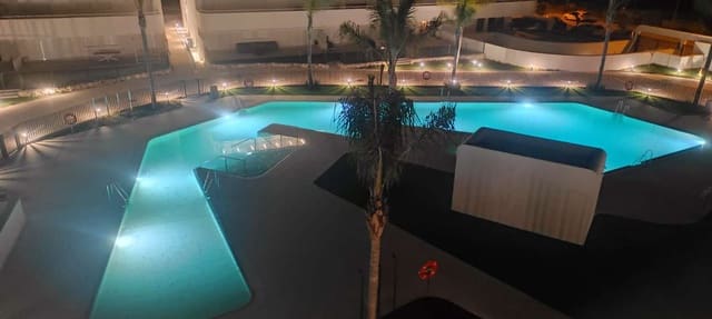 1 quarto Apartamento de Praia para venda em Torre del Mar, Vélez-Málaga com piscina garagem - 365 000 € (Ref: 10011805)