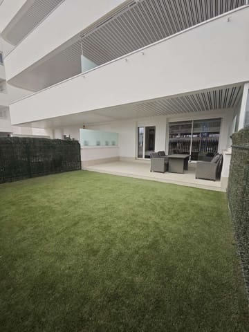 1 quarto Apartamento de Praia para venda em Torre del Mar, Vélez-Málaga com piscina garagem - 365 000 € (Ref: 10011805)