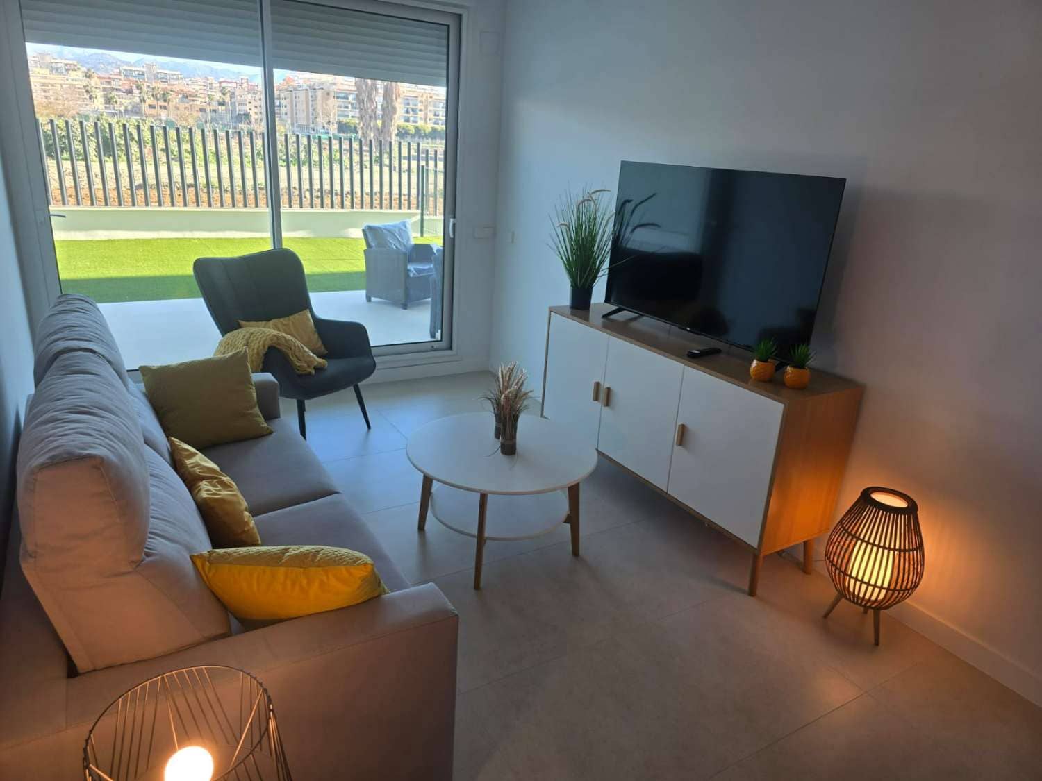 1 quarto Apartamento de Praia para venda em Torre del Mar com piscina garagem - 365 000 € (Ref: 10011805)
