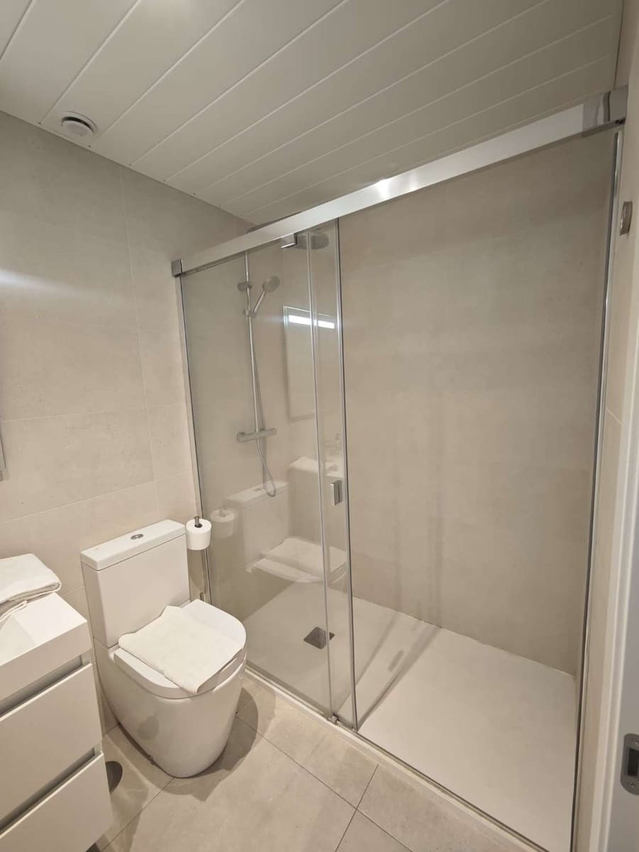 1 quarto Apartamento de Praia para venda em Torre del Mar com piscina garagem - 365 000 € (Ref: 10011805)