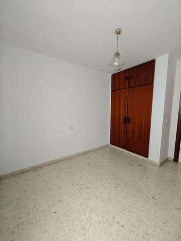 4 Zimmer Wohnung zu verkaufen in Torre del Mar, Vélez-Málaga - 365.000 € (Ref: 10011806)