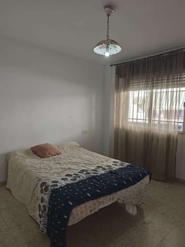 4 Zimmer Wohnung zu verkaufen in Torre del Mar, Vélez-Málaga - 365.000 € (Ref: 10011806)