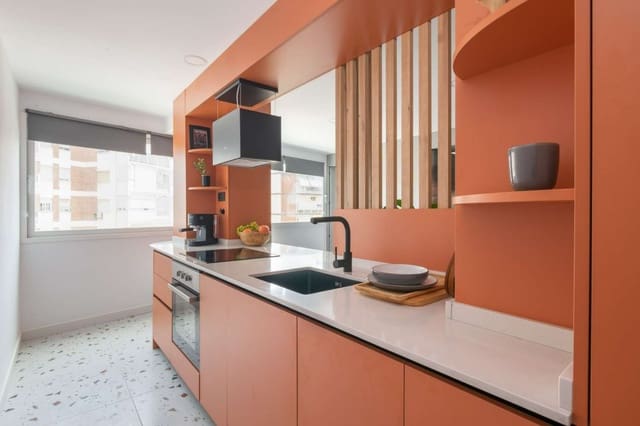 2 sypialnia Mieszkanie na sprzedaż w Torre del Mar, Vélez-Málaga - 275 000 € (Ref: 10011808)