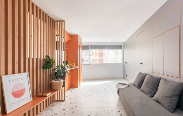 2 sypialnia Mieszkanie na sprzedaż w Torre del Mar, Vélez-Málaga - 275 000 € (Ref: 10011808)