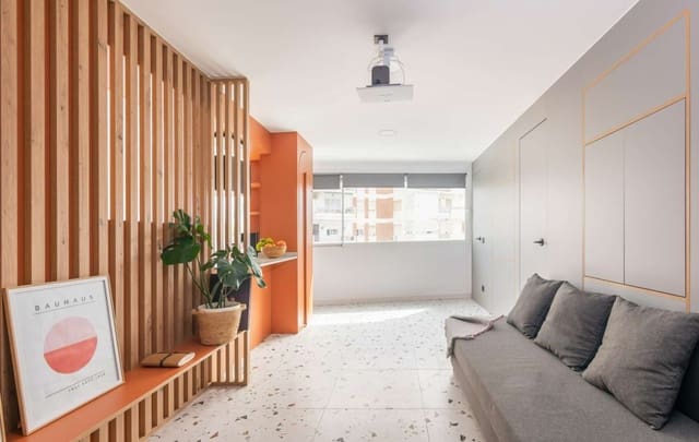 2 sypialnia Mieszkanie na sprzedaż w Torre del Mar, Vélez-Málaga - 275 000 € (Ref: 10011808)