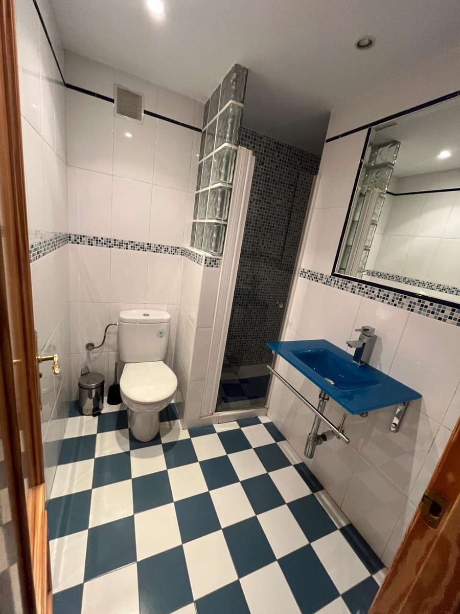 4 soverom Leilighet til salgs i Malaga by - € 330 000 (Ref: 10011809)
