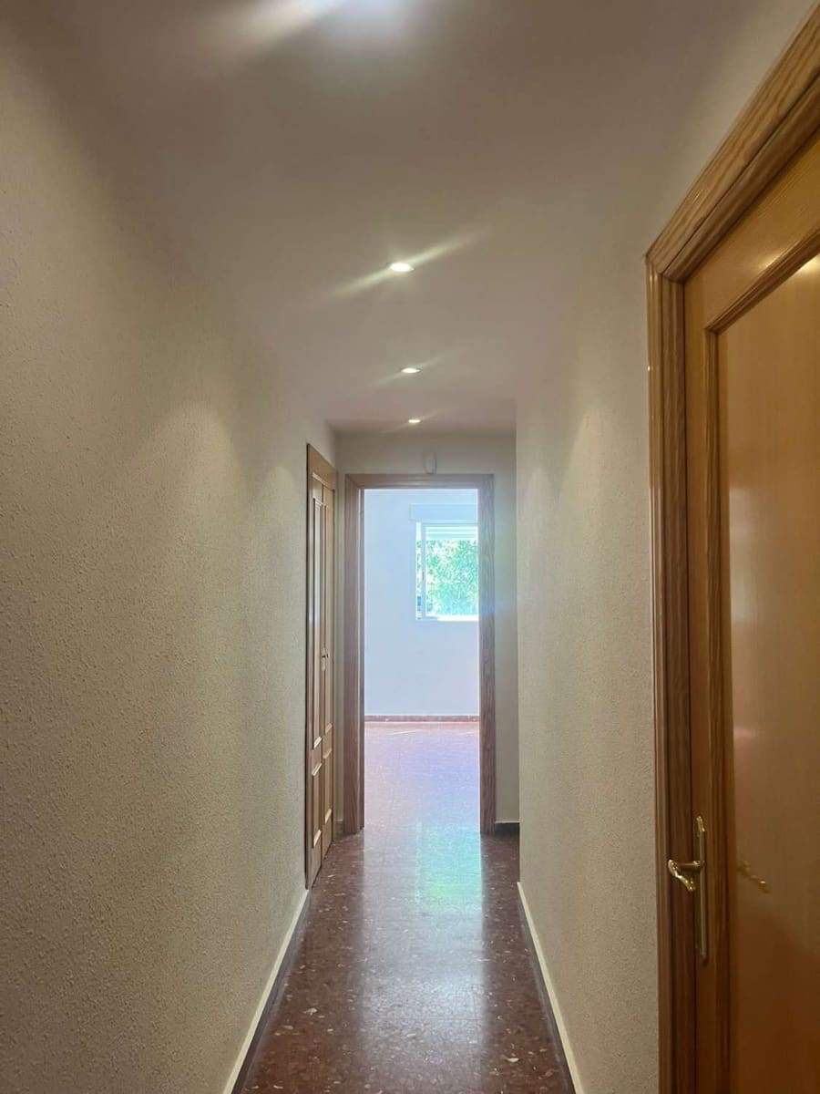 4 soverom Leilighet til salgs i Malaga by - € 330 000 (Ref: 10011809)