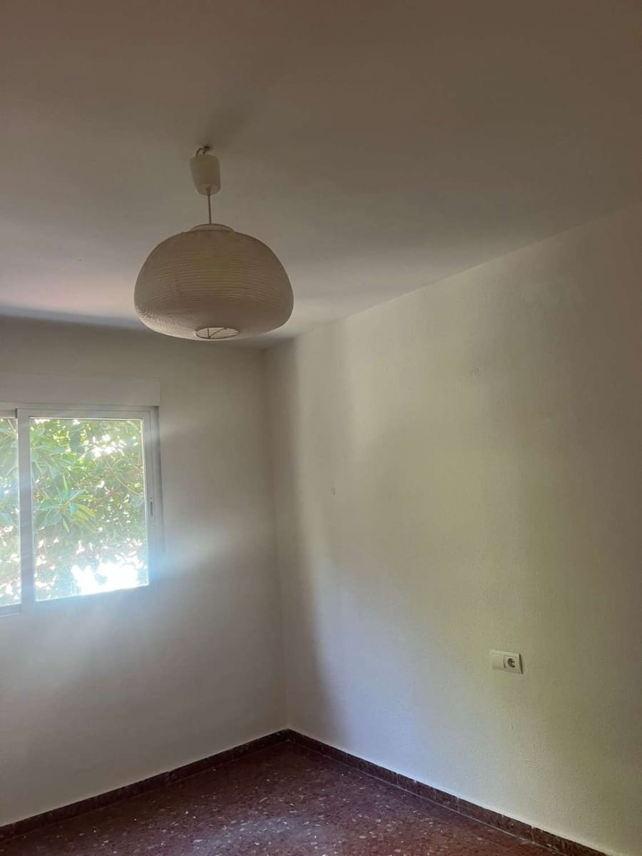 4 soverom Leilighet til salgs i Malaga by - € 330 000 (Ref: 10011809)