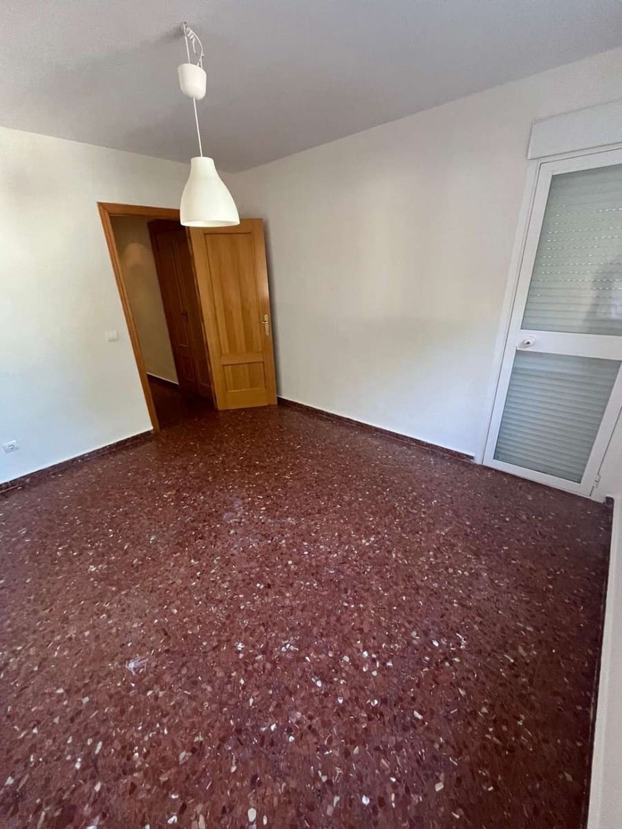 4 soverom Leilighet til salgs i Malaga by - € 330 000 (Ref: 10011809)