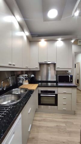 Piso de 2 habitaciones en Vélez-Málaga en venta - 225.000 € (Ref: 10011811)