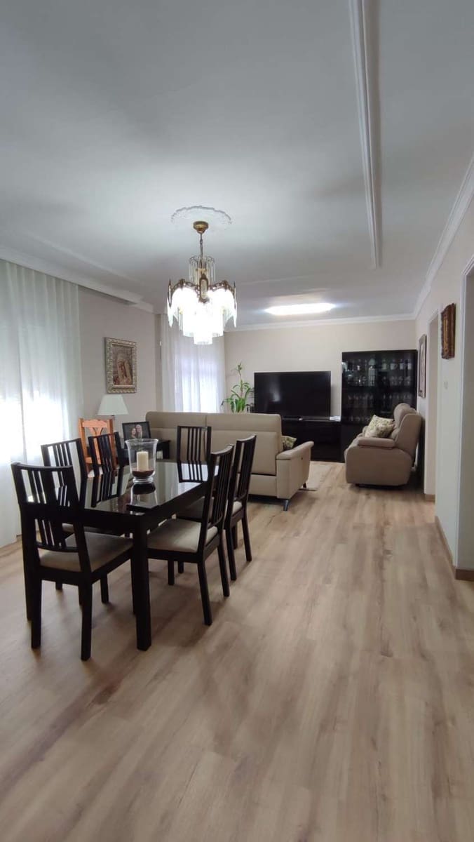 Piso de 2 habitaciones en Vélez-Málaga en venta - 225.000 € (Ref: 10011811)