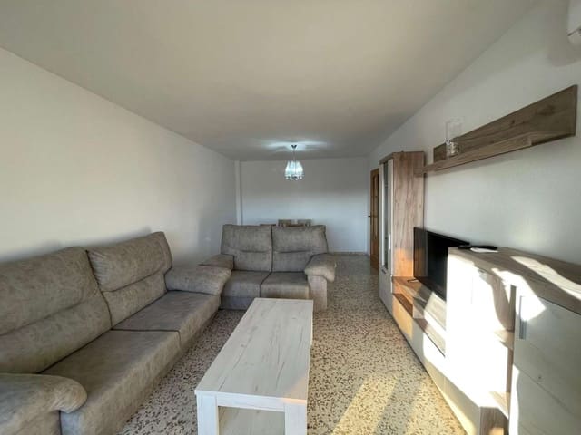 3 bedroom Flat for sale in Torre del Mar, Vélez-Málaga with pool garage - € 330,000 (Ref: 10011812)