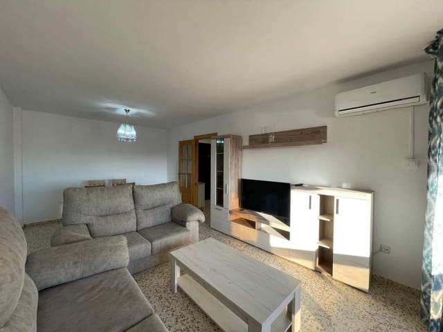 3 bedroom Flat for sale in Torre del Mar, Vélez-Málaga with pool garage - € 330,000 (Ref: 10011812)