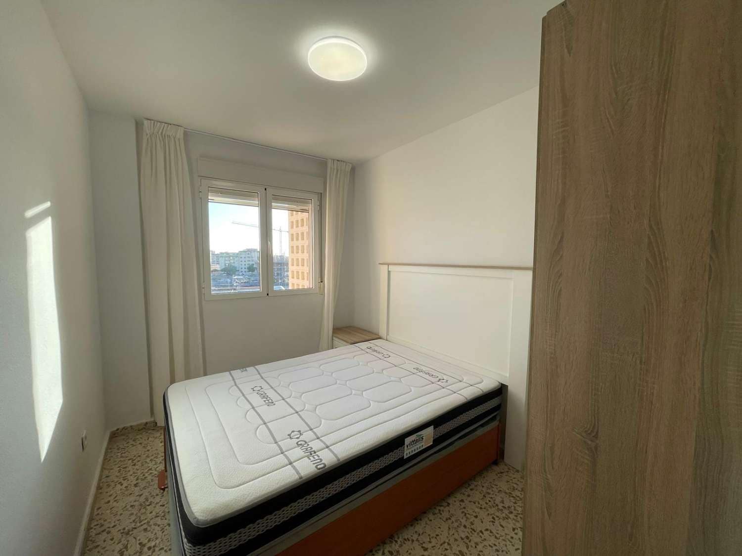 3 bedroom Flat for sale in Torre del Mar with pool garage - € 330,000 (Ref: 10011812)