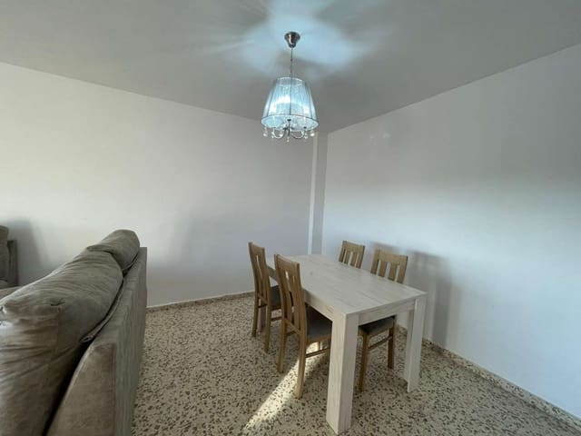 3 bedroom Flat for sale in Torre del Mar, Vélez-Málaga with pool garage - € 330,000 (Ref: 10011812)