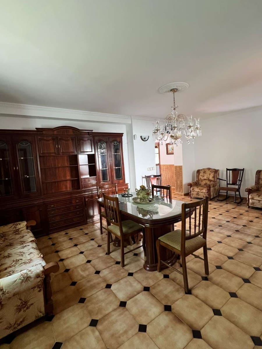 3 bedroom Finca/Country House for sale in Velez-Malaga with garage - € 310,000 (Ref: 10011813)