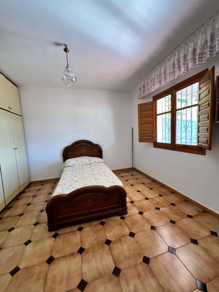 3 bedroom Finca/Country House for sale in Velez-Malaga with garage - € 310,000 (Ref: 10011813)