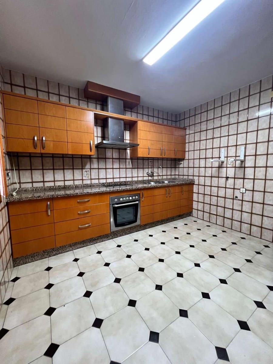 3 bedroom Finca/Country House for sale in Velez-Malaga with garage - € 310,000 (Ref: 10011813)