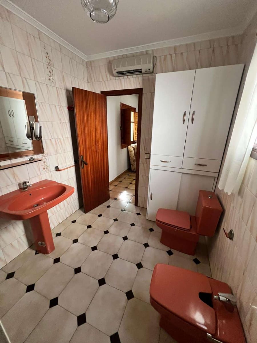 3 bedroom Finca/Country House for sale in Velez-Malaga with garage - € 310,000 (Ref: 10011813)