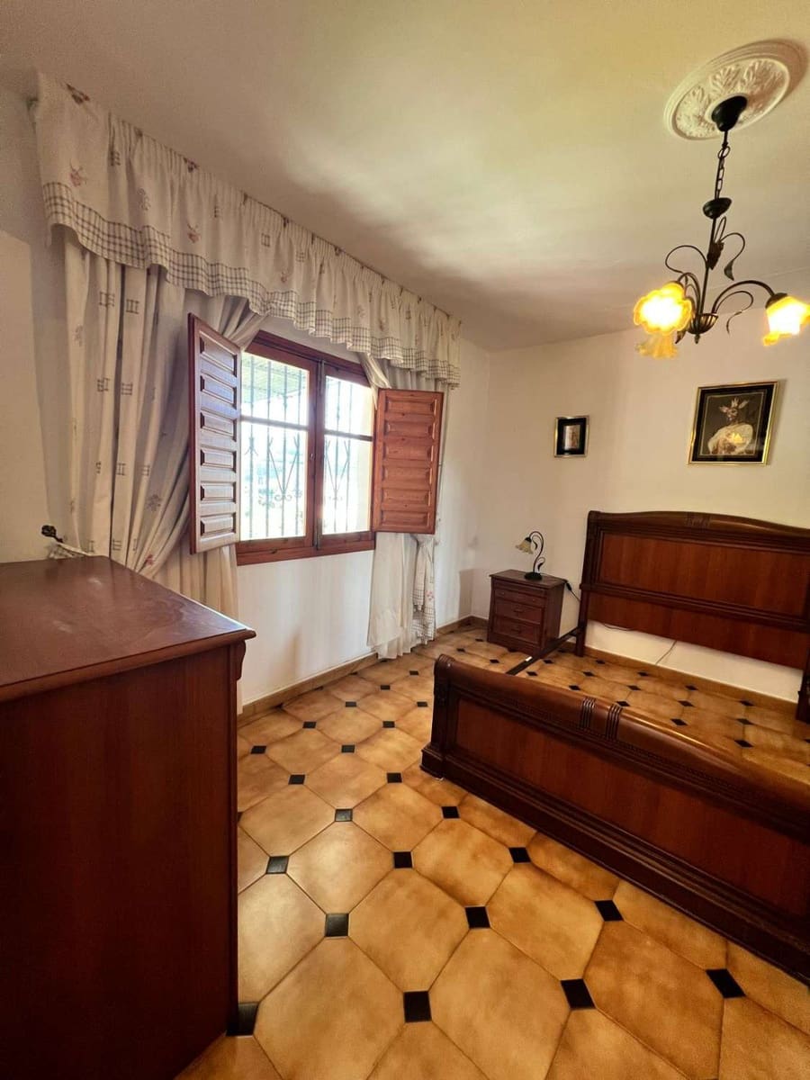 3 bedroom Finca/Country House for sale in Velez-Malaga with garage - € 310,000 (Ref: 10011813)