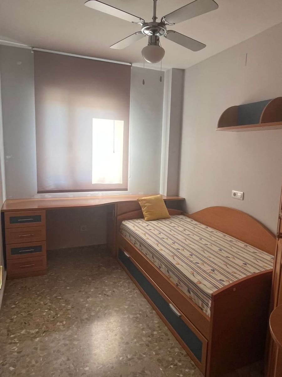 3 slaapkamer Flat te koop in Torre del Mar met zwembad garage - € 299.000 (Ref: 10011814)